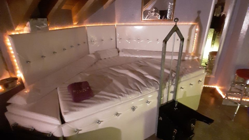 Wellnessraum / Goldenes Zimmer Wellnessraum / Goldenes Zimmer